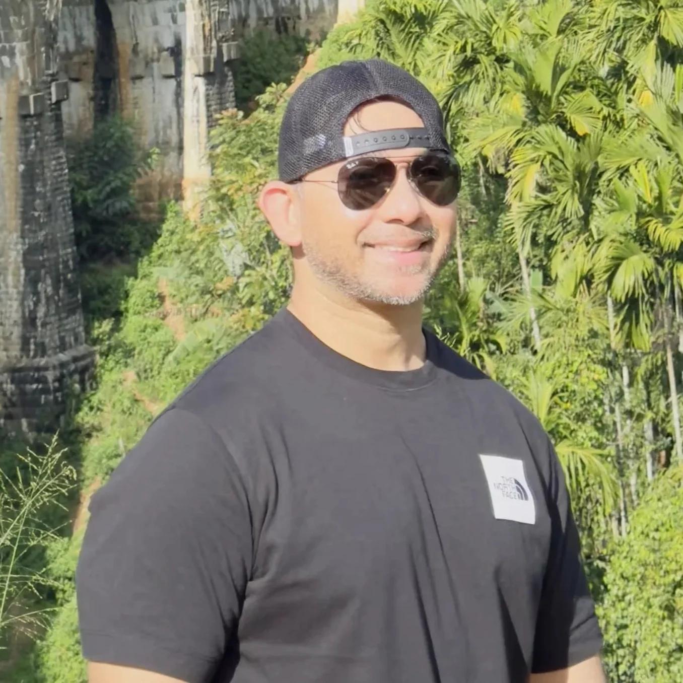 Joe, a Zephyra Travels guest